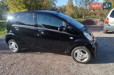 Хетчбек Mitsubishi i-MiEV 2012 в  фото 3 Хетчбек Mitsubishi i-MiEV 2012 в