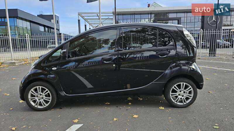 Хетчбек Mitsubishi i-MiEV 2011 в Дніпрі фото 31 Хетчбек Mitsubishi i-MiEV 2011 в Дніпрі