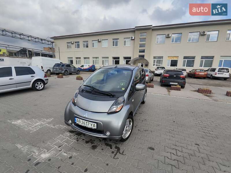 Хетчбек Mitsubishi i-MiEV 2012 в Вінниці