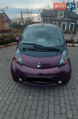 Хетчбек Mitsubishi i-MiEV 2014 в Чернівцях