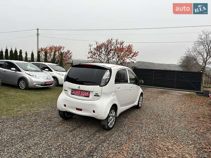 Хэтчбек Mitsubishi i-MiEV 2014 в Луцке