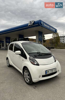 Хетчбек Mitsubishi i-MiEV 2011 в Кременці