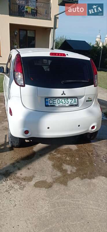 Хэтчбек Mitsubishi i-MiEV 2012 в Черновцах фото 8 Хэтчбек Mitsubishi i-MiEV 2012 в Черновцах