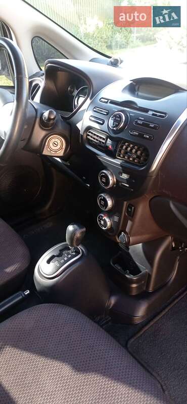 Хэтчбек Mitsubishi i-MiEV 2012 в Черновцах фото 16 Хэтчбек Mitsubishi i-MiEV 2012 в Черновцах