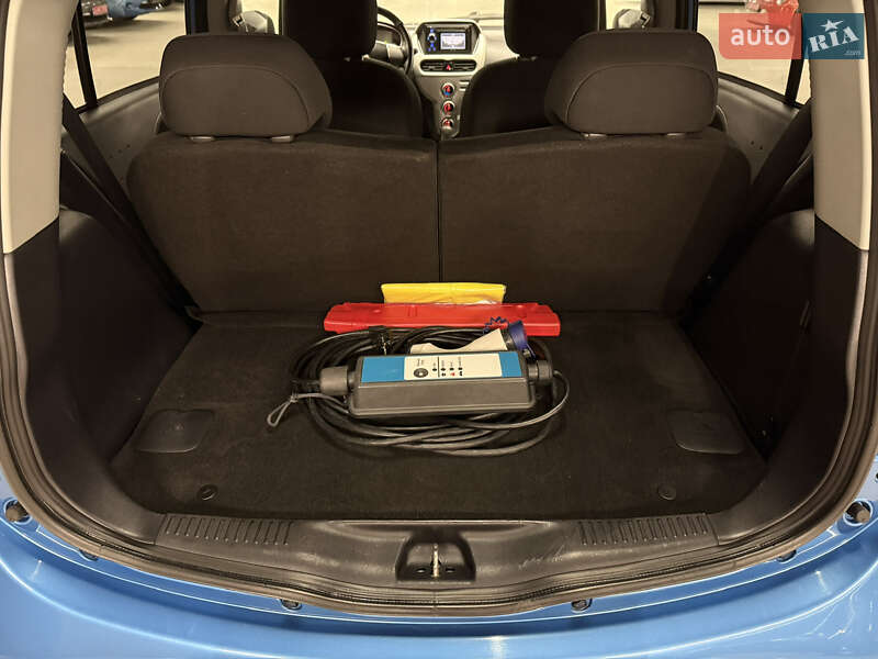 Хетчбек Mitsubishi i-MiEV 2011 в Володимирі фото 8 Хетчбек Mitsubishi i-MiEV 2011 в Володимирі