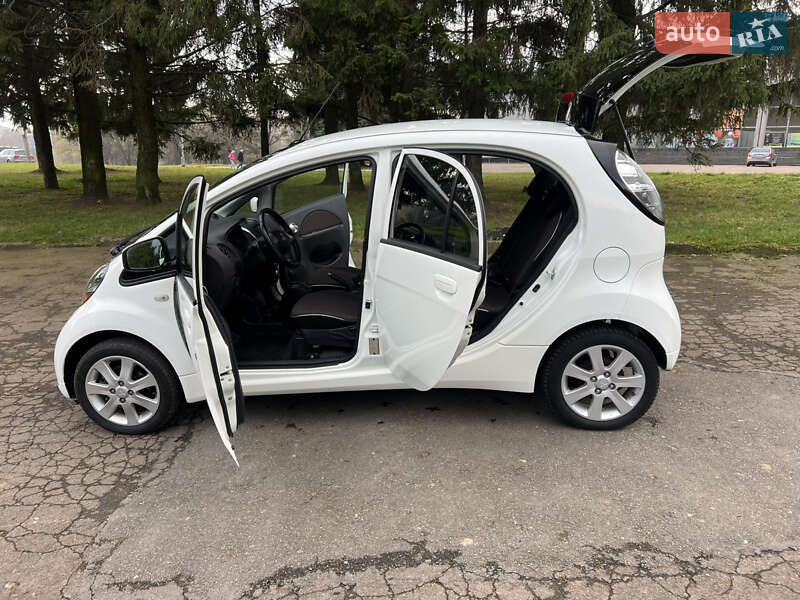 Хэтчбек Mitsubishi i-MiEV 2013 в Ровно фото 28 Хэтчбек Mitsubishi i-MiEV 2013 в Ровно