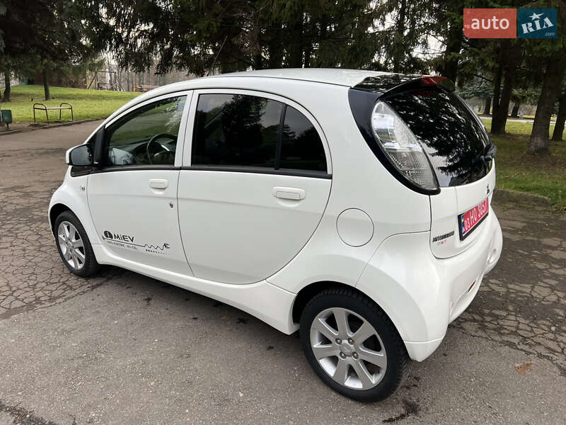 Хэтчбек Mitsubishi i-MiEV 2013 в Ровно фото 34 Хэтчбек Mitsubishi i-MiEV 2013 в Ровно