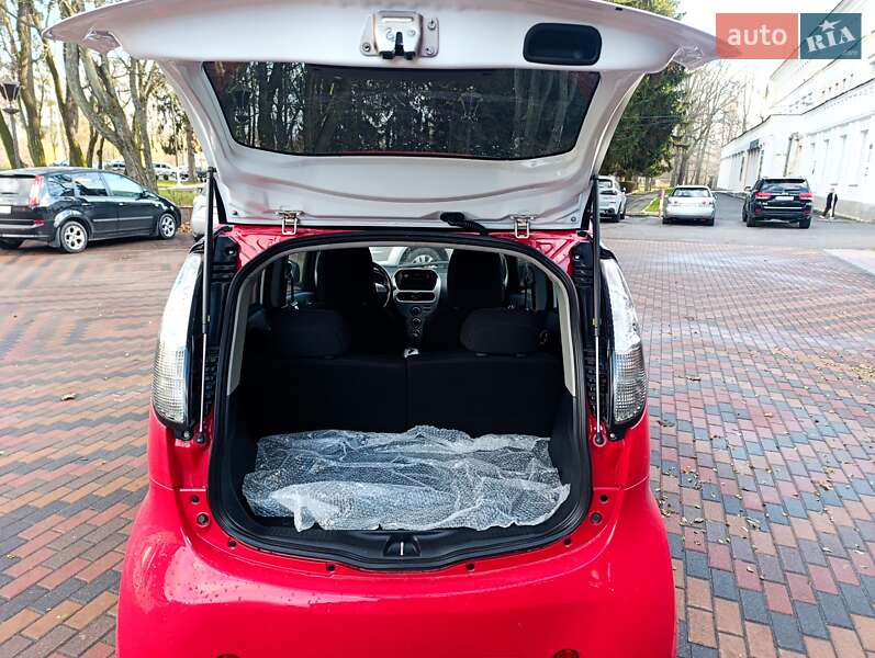 Хэтчбек Mitsubishi i-MiEV 2011 в Звягеле фото 19 Хэтчбек Mitsubishi i-MiEV 2011 в Звягеле