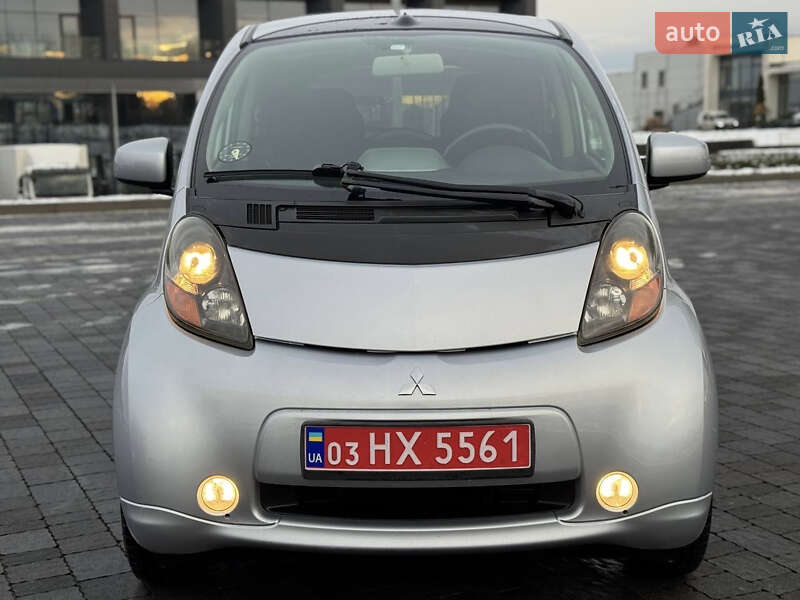 Хэтчбек Mitsubishi i-MiEV 2012 в Львове