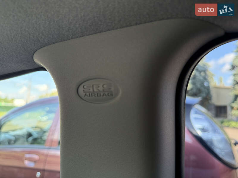 Хэтчбек Mitsubishi i-MiEV 2014 в Житомире