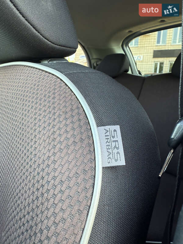 Хэтчбек Mitsubishi i-MiEV 2014 в Житомире