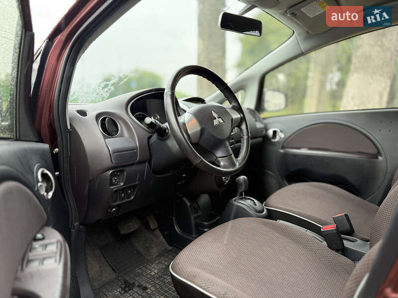 Хэтчбек Mitsubishi i-MiEV 2014 в Житомире фото 8 Хэтчбек Mitsubishi i-MiEV 2014 в Житомире