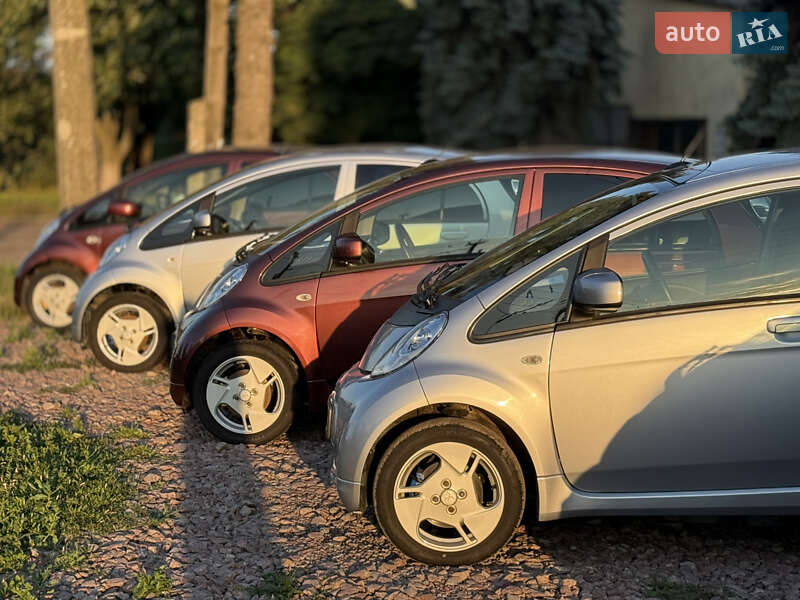 Хэтчбек Mitsubishi i-MiEV 2014 в Житомире фото 44 Хэтчбек Mitsubishi i-MiEV 2014 в Житомире