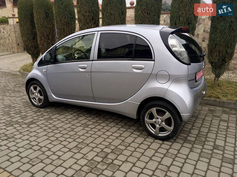 Хетчбек Mitsubishi i-MiEV 2013 в Львові