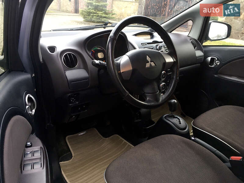 Хетчбек Mitsubishi i-MiEV 2013 в Львові