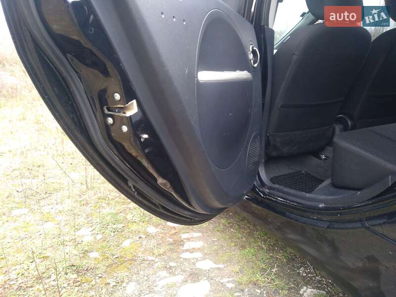 Хэтчбек Mitsubishi i-MiEV 2011 в Хмельницком фото 3 Хэтчбек Mitsubishi i-MiEV 2011 в Хмельницком