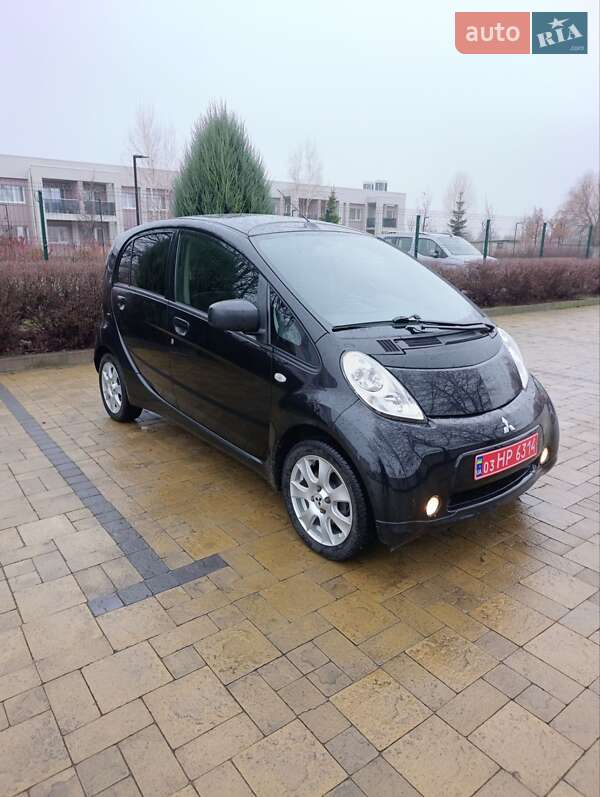 Хэтчбек Mitsubishi i-MiEV 2015 в Кременчуге фото 3 Хэтчбек Mitsubishi i-MiEV 2015 в Кременчуге