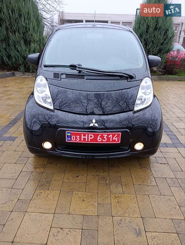 Хэтчбек Mitsubishi i-MiEV 2015 в Кременчуге фото 2 Хэтчбек Mitsubishi i-MiEV 2015 в Кременчуге