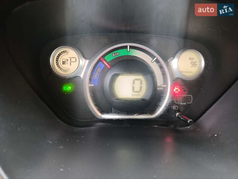 Хэтчбек Mitsubishi i-MiEV 2015 в Кременчуге фото 21 Хэтчбек Mitsubishi i-MiEV 2015 в Кременчуге