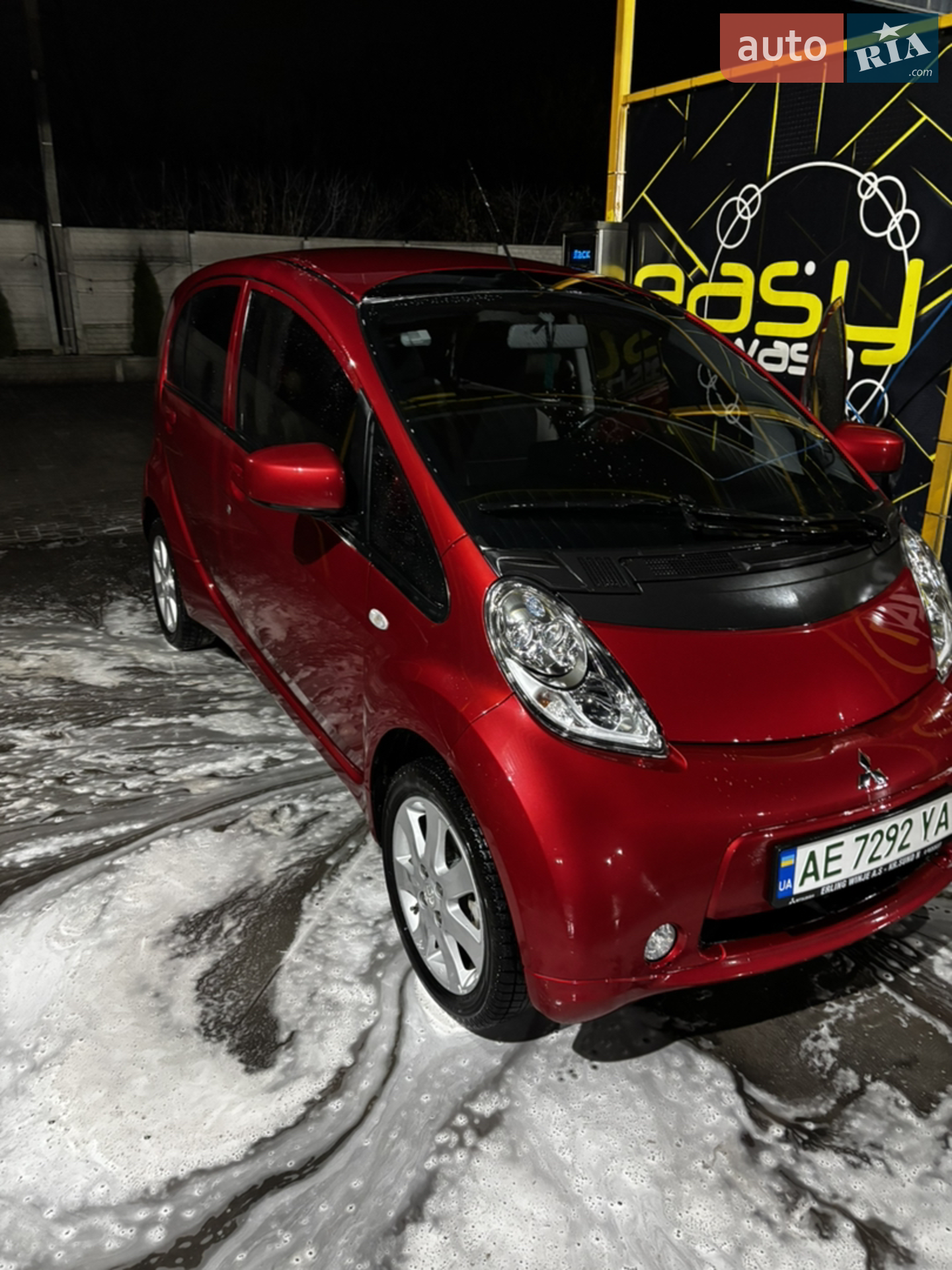 2017 Mitsubishi i-MiEV - мініатюра 5