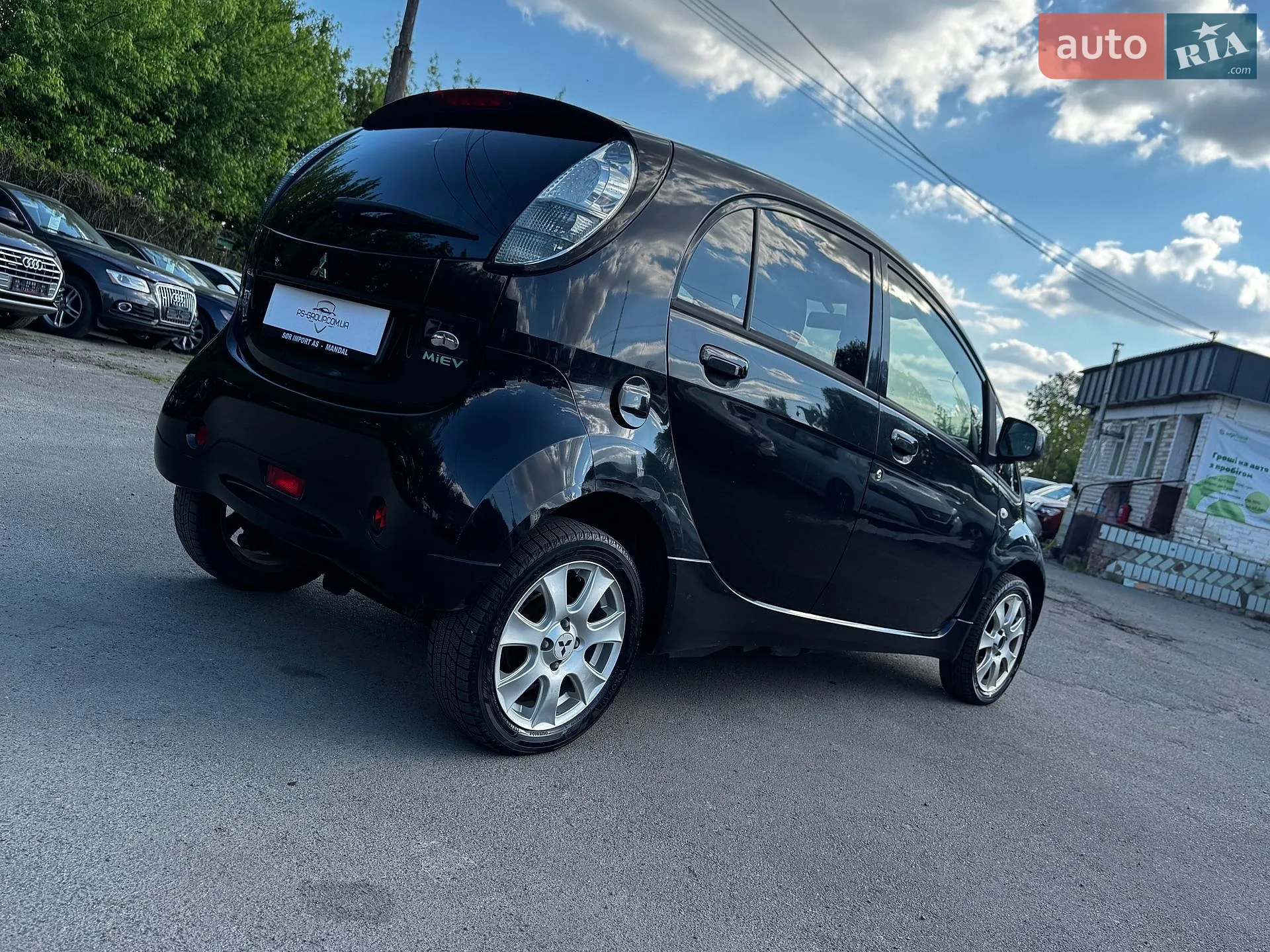 2012 Mitsubishi i-MiEV - мініатюра 8