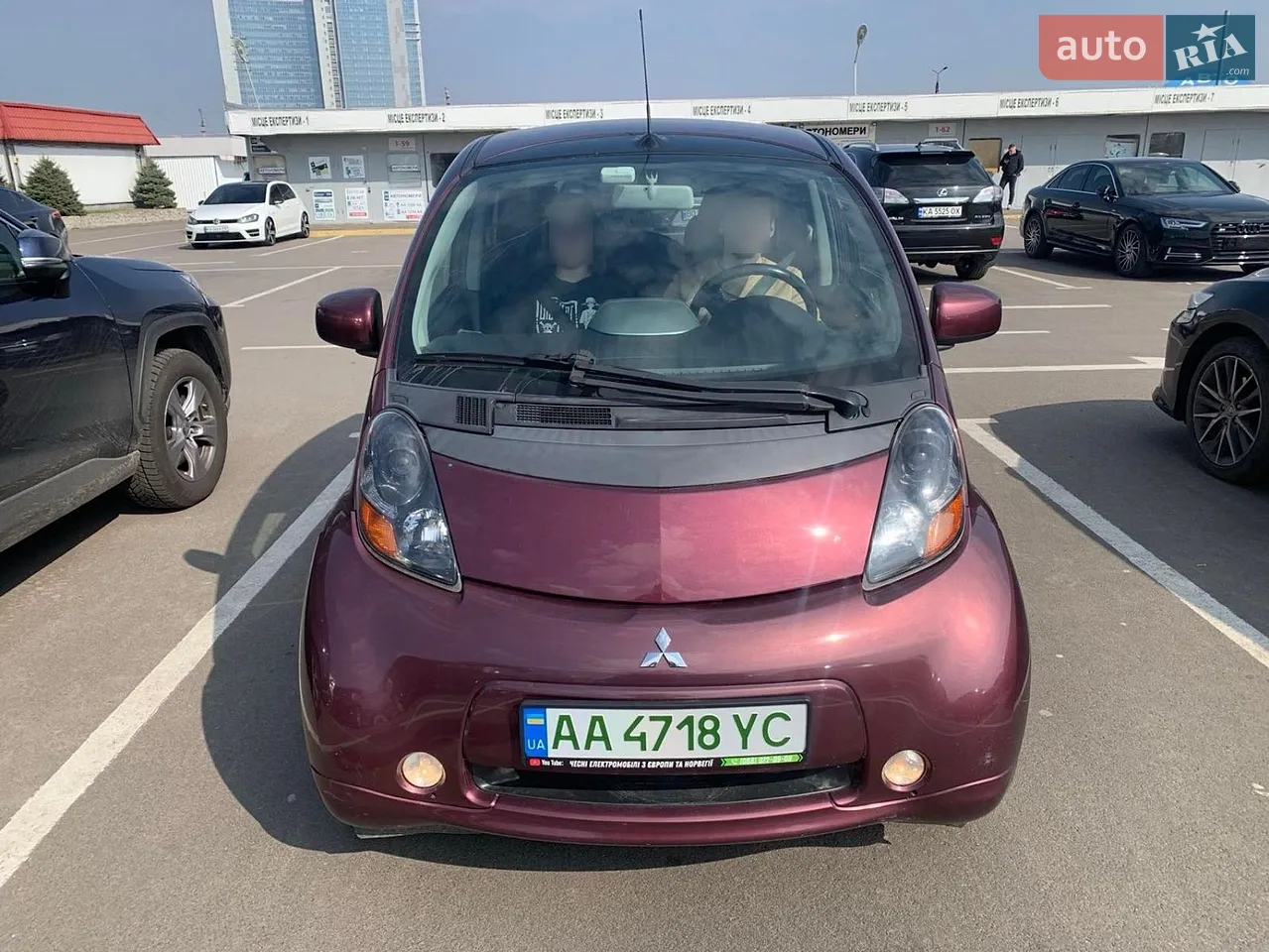 2011 Mitsubishi i-MiEV - мініатюра 11