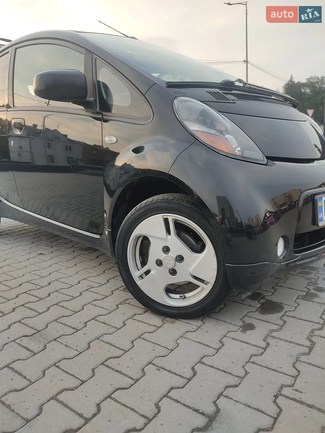 2011 Mitsubishi i-MiEV - мініатюра 7