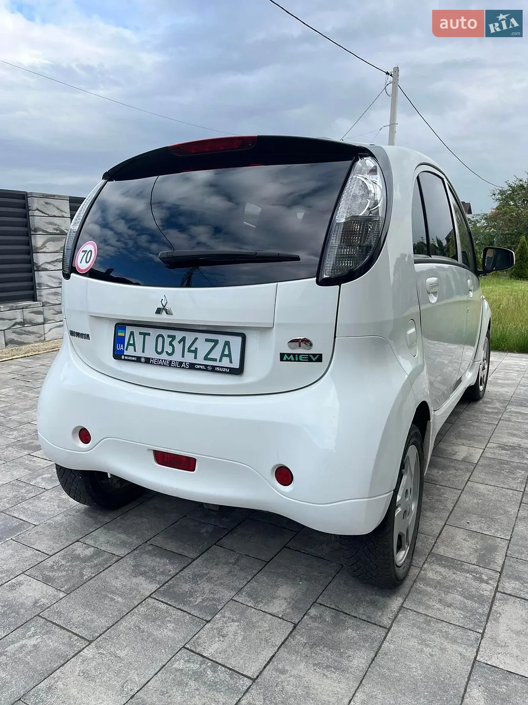 2011 Mitsubishi i-MiEV - мініатюра 7