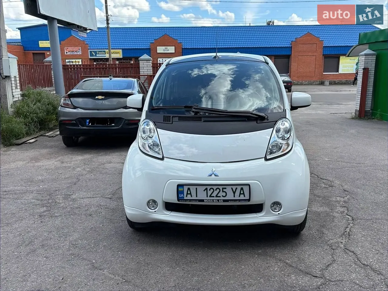 2015 Mitsubishi i-MiEV - мініатюра 10