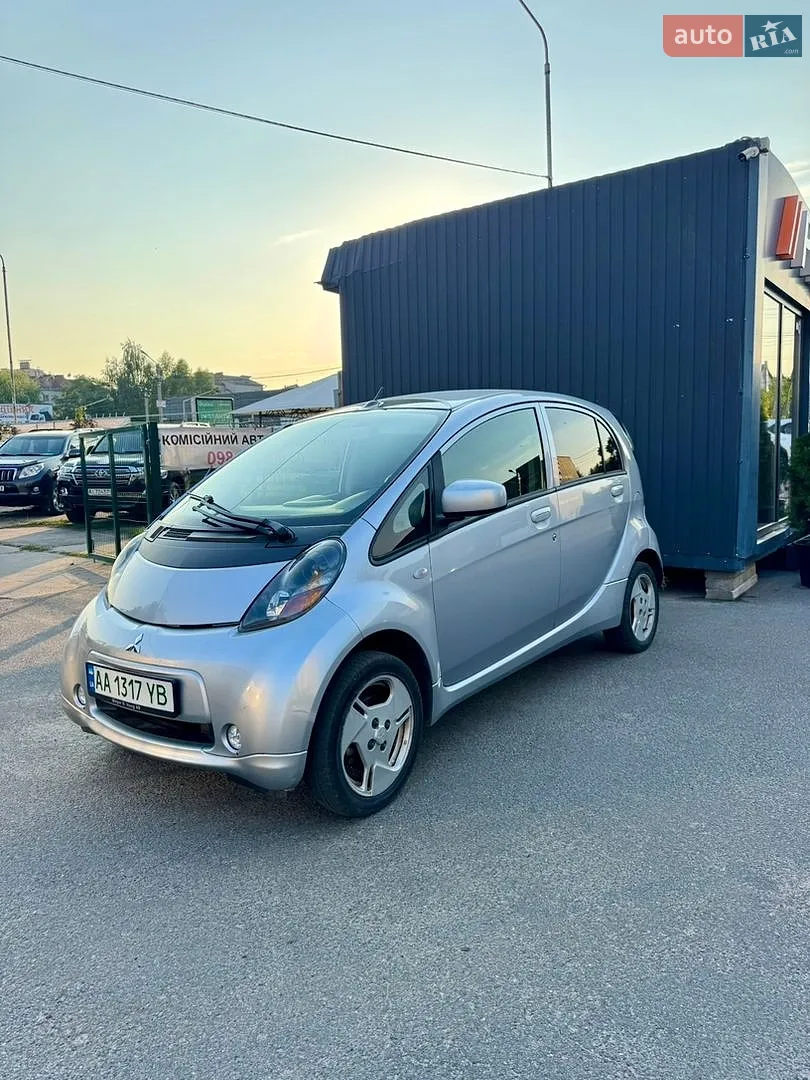 2012 Mitsubishi i-MiEV - мініатюра 5