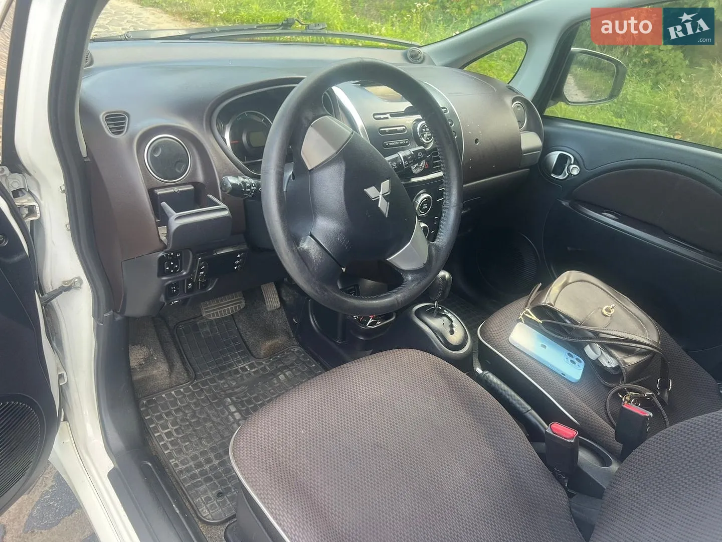 2012 Mitsubishi i-MiEV - мініатюра 7