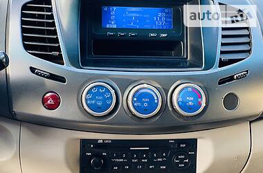 Позашляховик / Кросовер Mitsubishi L 200 2008 в 