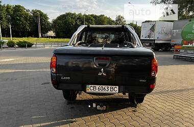 Пікап Mitsubishi L 200 2011 в Житомирі