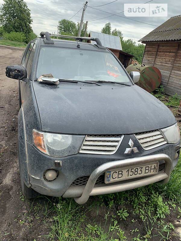Mitsubishi L 200