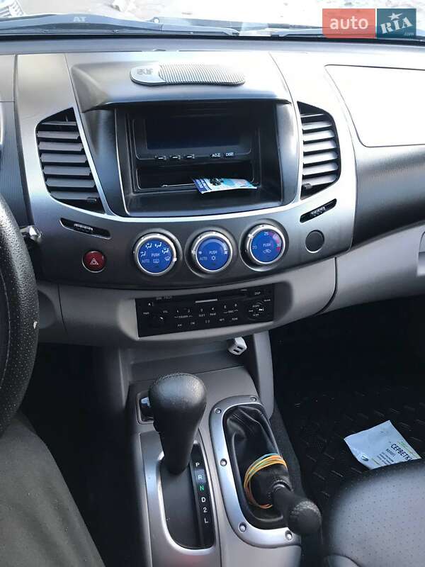 Пикап Mitsubishi L 200 2008 в Одессе