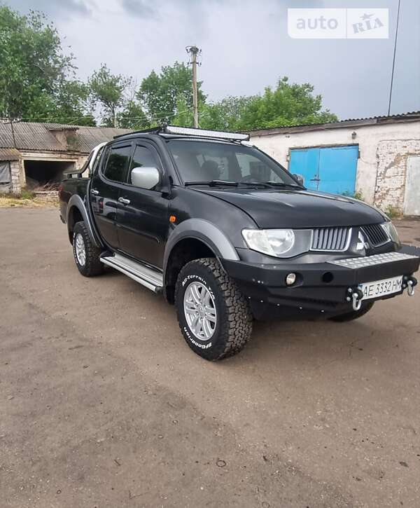 Пикап Mitsubishi L 200 2009 в Покровском