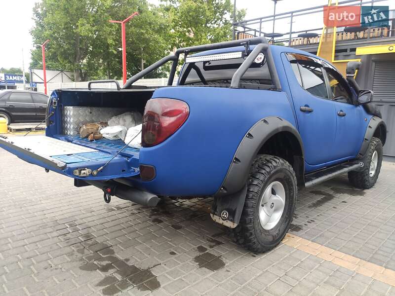Пикап Mitsubishi L 200 2007 в Одессе
