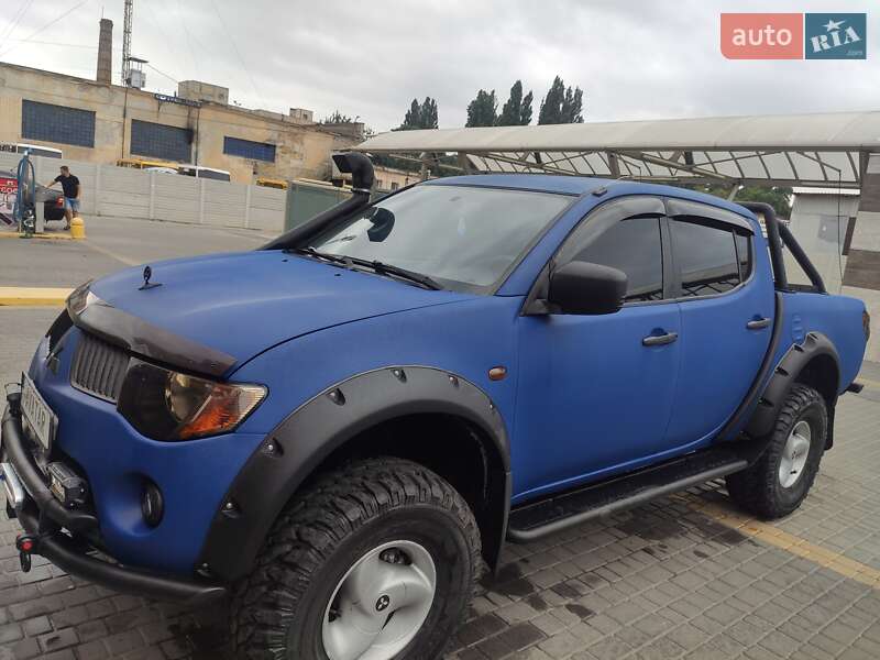 Пикап Mitsubishi L 200 2007 в Одессе