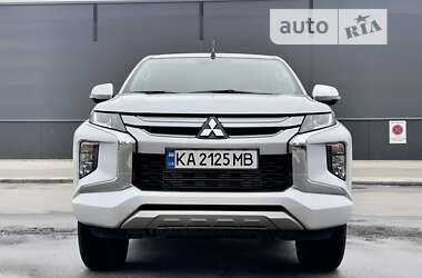 Пікап Mitsubishi L 200 2021 в 