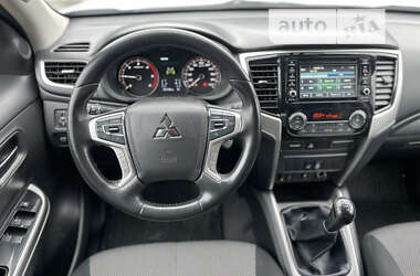 Пікап Mitsubishi L 200 2021 в 