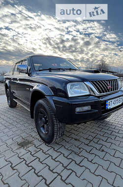 Пикап Mitsubishi L 200 2004 в Коломые