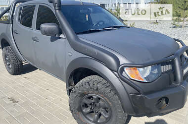 Пікап Mitsubishi L 200 2008 в Дніпрі