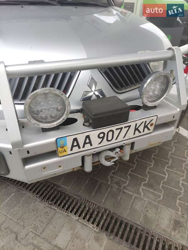 Пикап Mitsubishi L 200 2008 в Киеве