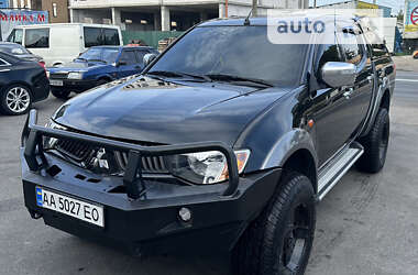 Пикап Mitsubishi L 200 2008 в Киеве