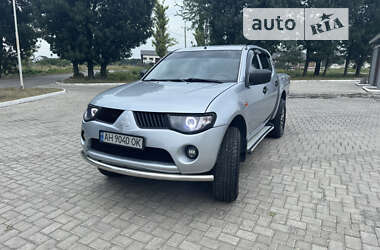 Пікап Mitsubishi L 200 2007 в Межовій