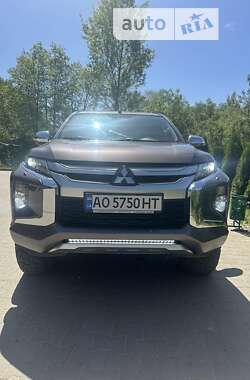 Пикап Mitsubishi L 200 2019 в Дубовом