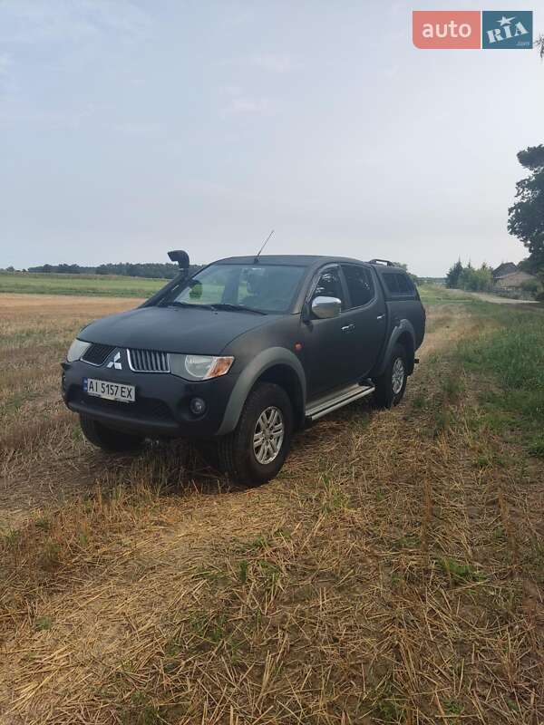 Mitsubishi L 200 2007