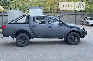 Пикап Mitsubishi L 200 2008 в Киеве