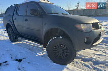 Пікап Mitsubishi L 200 2010 в Вінниці