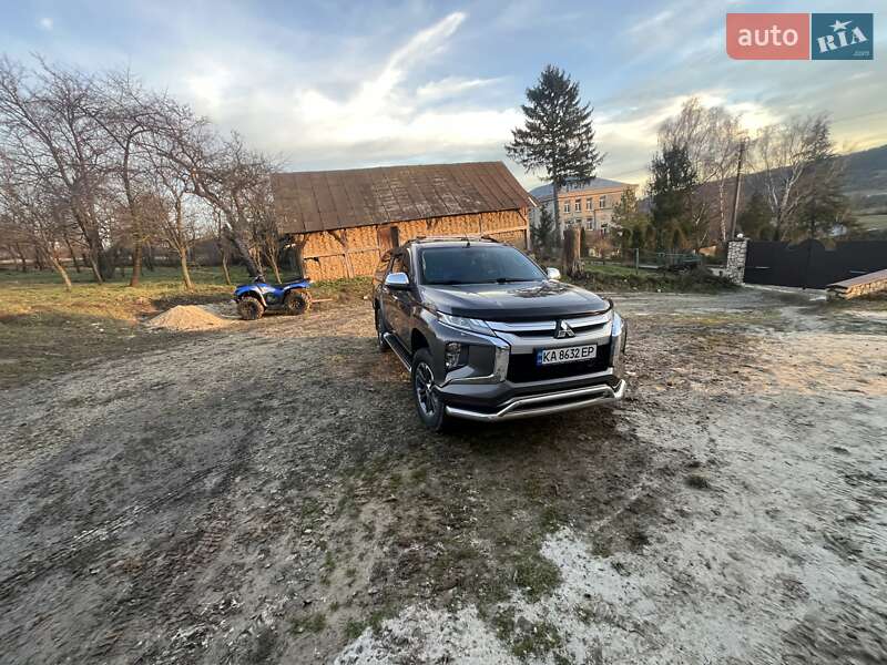 Mitsubishi L 200 2019